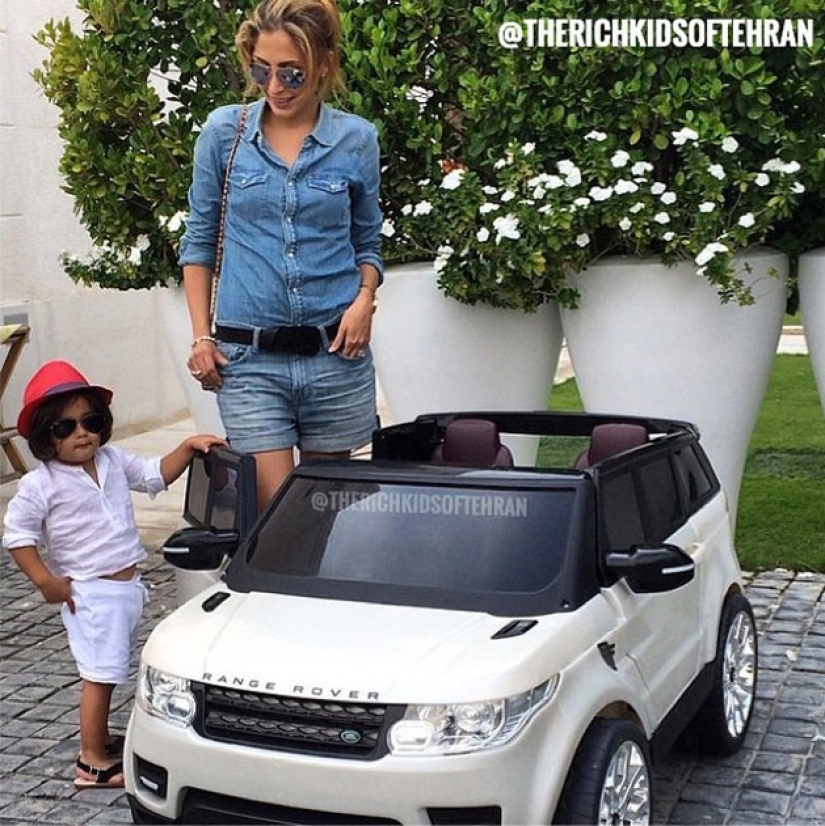 De la vida: gente, autos, dinero, Teherán De la vida: gente, autos, dinero, Teherán