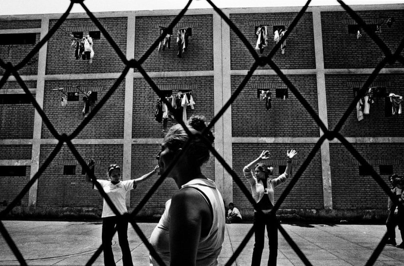 Depths of Hell: Shocking Photos from South American Prisons Depths of Hell: Shocking Photos from South American Prisons