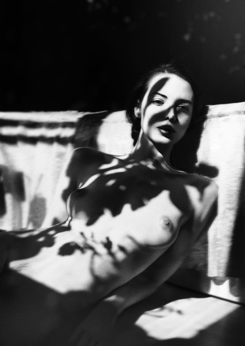 Desnudo para todos: el esplendor del cuerpo femenino sin un toque de vulgaridad Desnudo para todos: el esplendor del cuerpo femenino sin un toque de vulgaridad