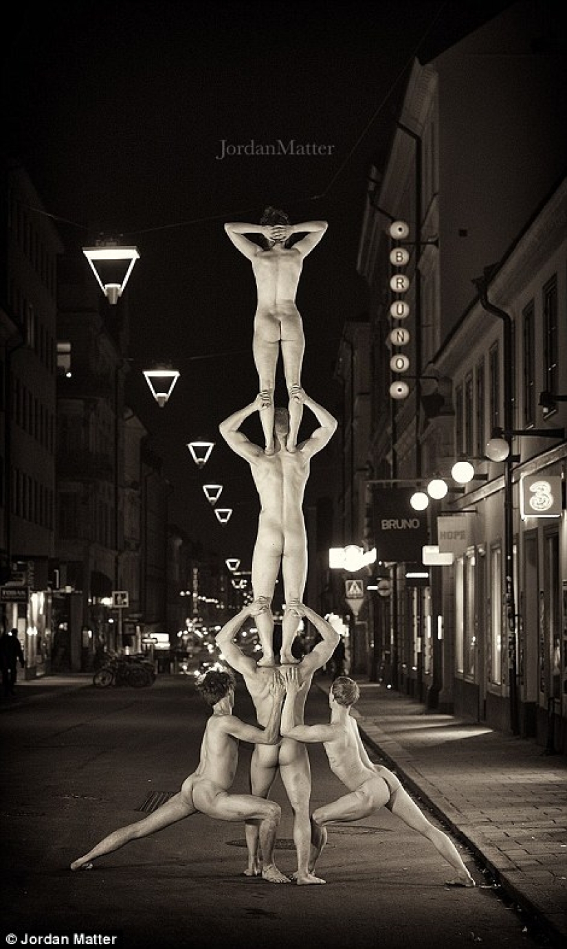 Desnudos en la gran ciudad: bailarines y bailarinas desnudos para un proyecto fotográfico único