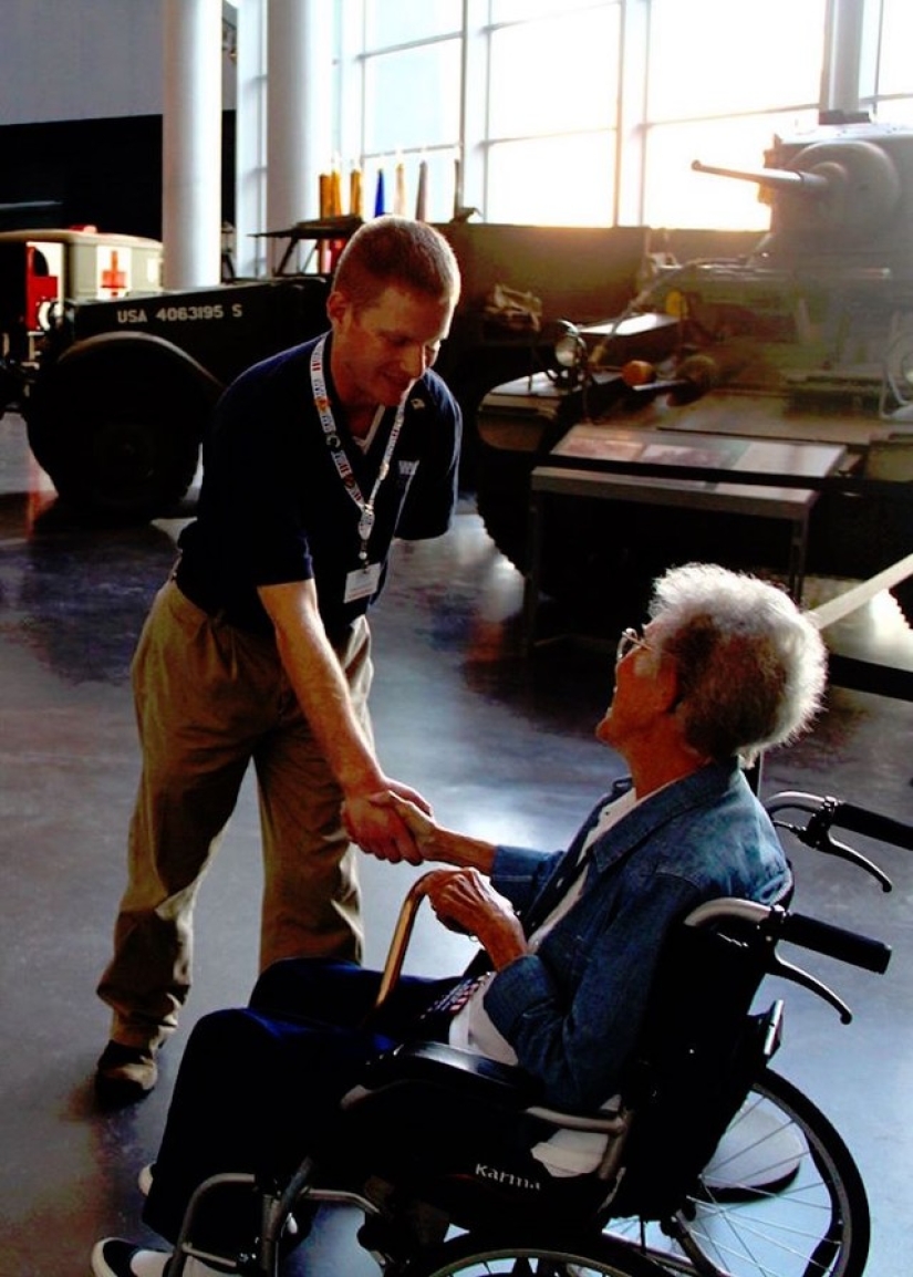 Después de conocer el diagnóstico, rechazó el tratamiento contra el cáncer y se fue de viaje. Después de conocer el diagnóstico, rechazó el tratamiento contra el cáncer y se fue de viaje.