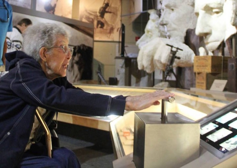 Después de conocer el diagnóstico, rechazó el tratamiento contra el cáncer y se fue de viaje. Después de conocer el diagnóstico, rechazó el tratamiento contra el cáncer y se fue de viaje.