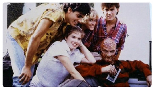 Detrás de escena de famosos thrillers y películas de terror Detrás de escena de famosos thrillers y películas de terror