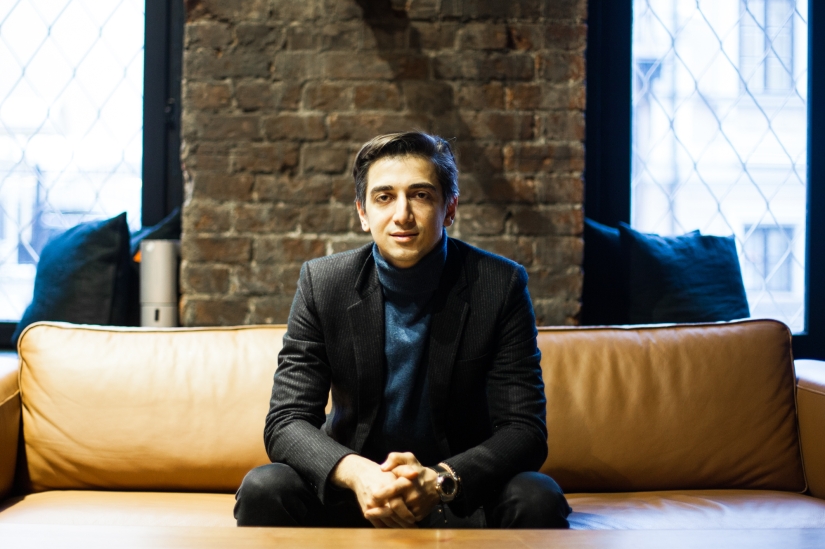 Detrás de escena: el fotógrafo Murad Haussmann habla sobre la filmación de Follow Me Detrás de escena: el fotógrafo Murad Haussmann habla sobre la filmación de Follow Me