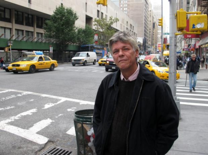 Digital homeless: 10 homeless bloggers Digital homeless: 10 homeless bloggers