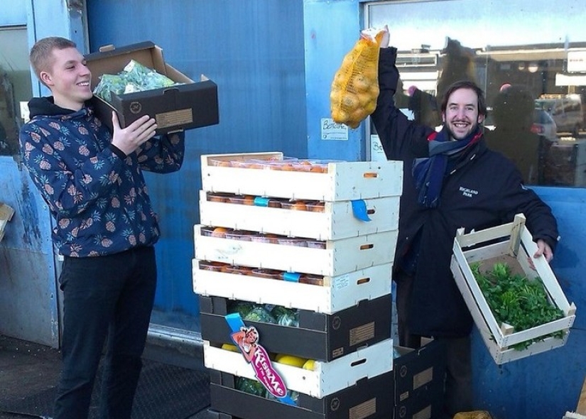 Dinamarca abre su primer supermercado vendiendo productos al final de su vida Dinamarca abre su primer supermercado vendiendo productos al final de su vida