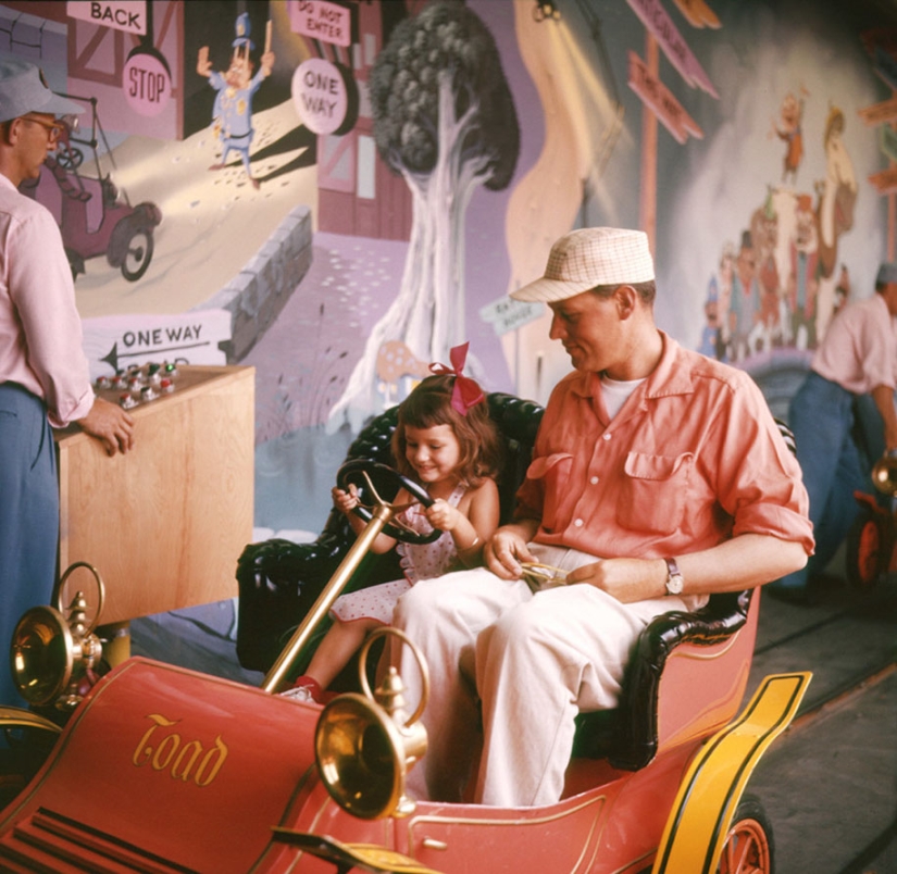 Disneyland en su día de apertura en 1955