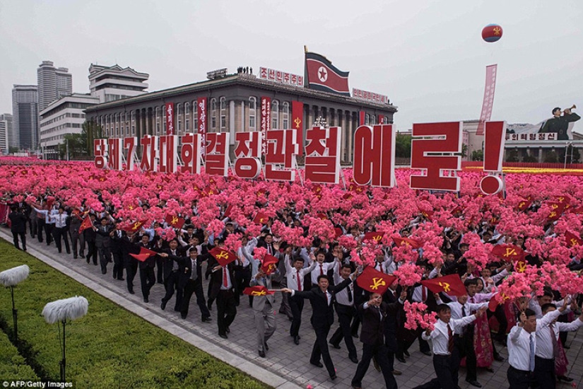 Diversión desenfrenada: así celebró Corea del Norte el congreso del partido gobernante
