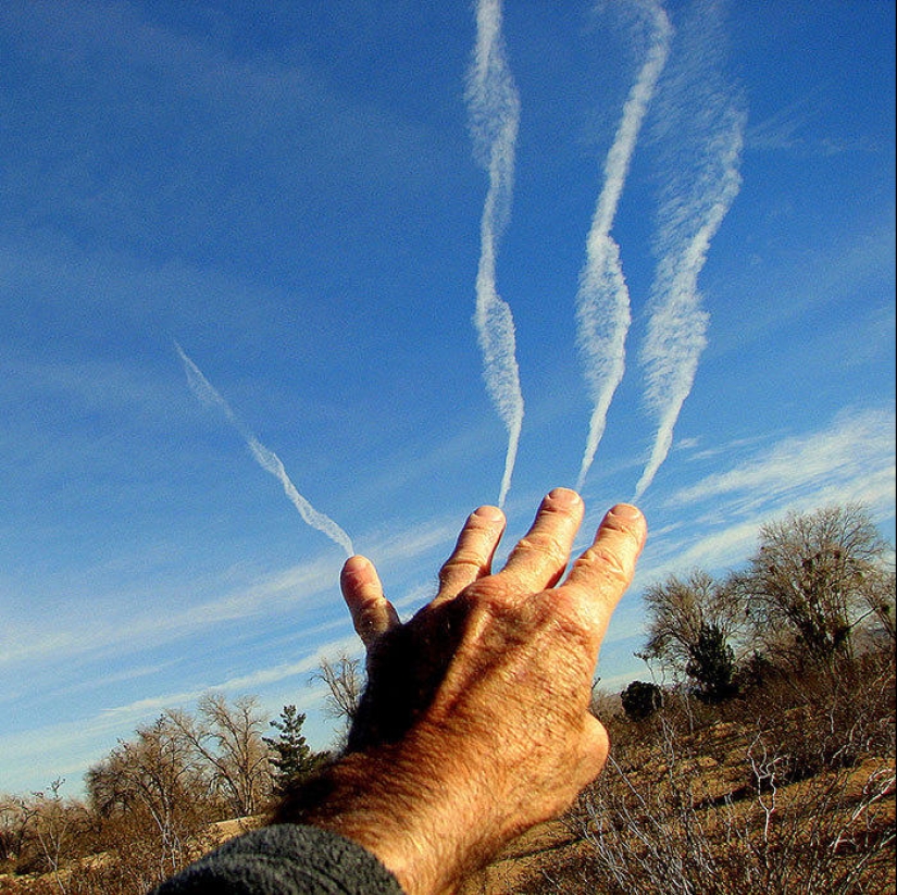 Divertido juego con nubes