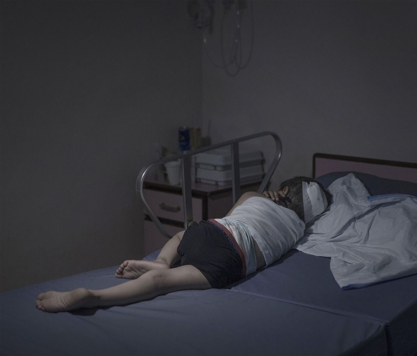 ¿Dónde y cómo duermen los niños refugiados? ¿Dónde y cómo duermen los niños refugiados?