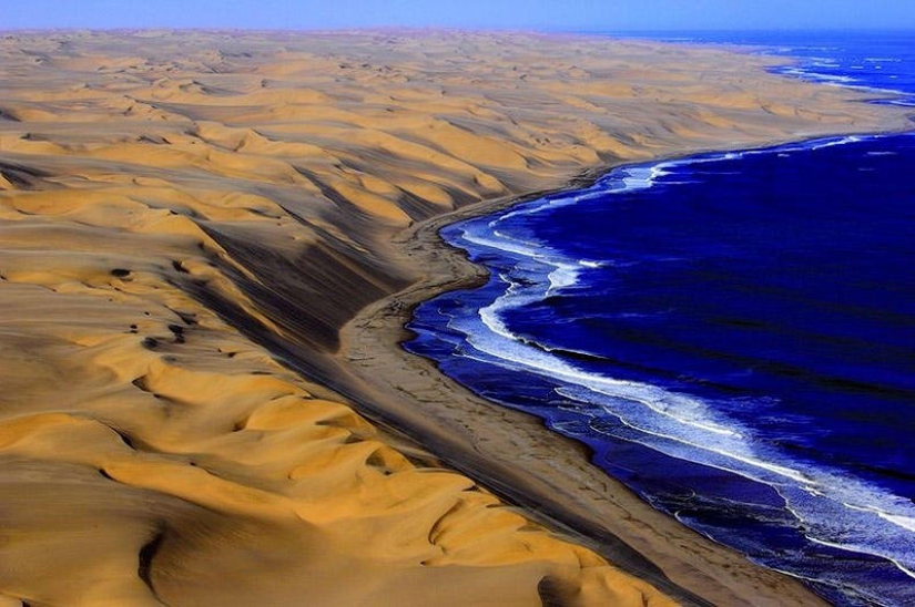 Donde el desierto se encuentra con el agua