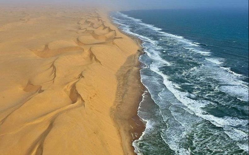 Donde el desierto se encuentra con el agua