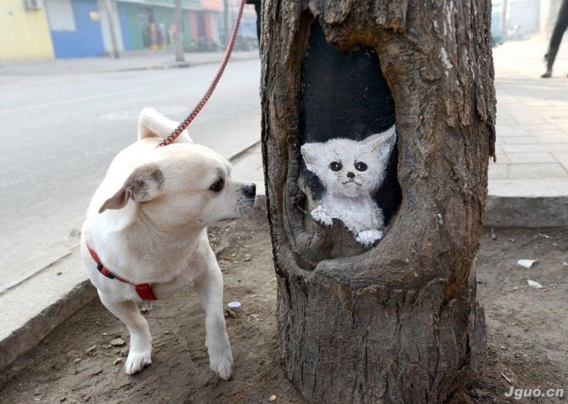 Drawings on the trees cheer up the townspeople
