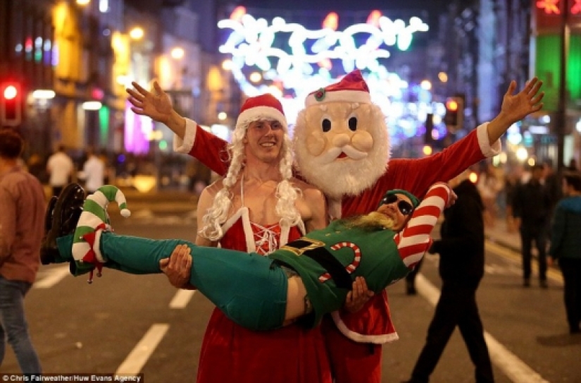 Drunkenness, fights and injuries — how the "Friday of the Shiner" was held in the UK