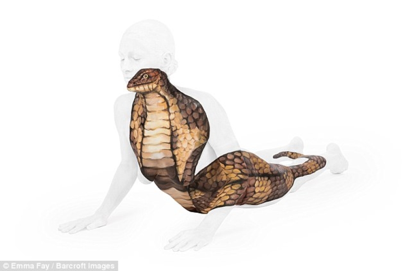 El artista convierte cuerpos desnudos en ilusiones ópticas con animales salvajes