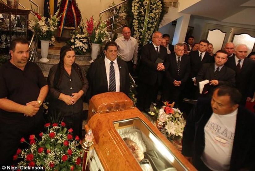El barón ha muerto, ¡viva el barón!