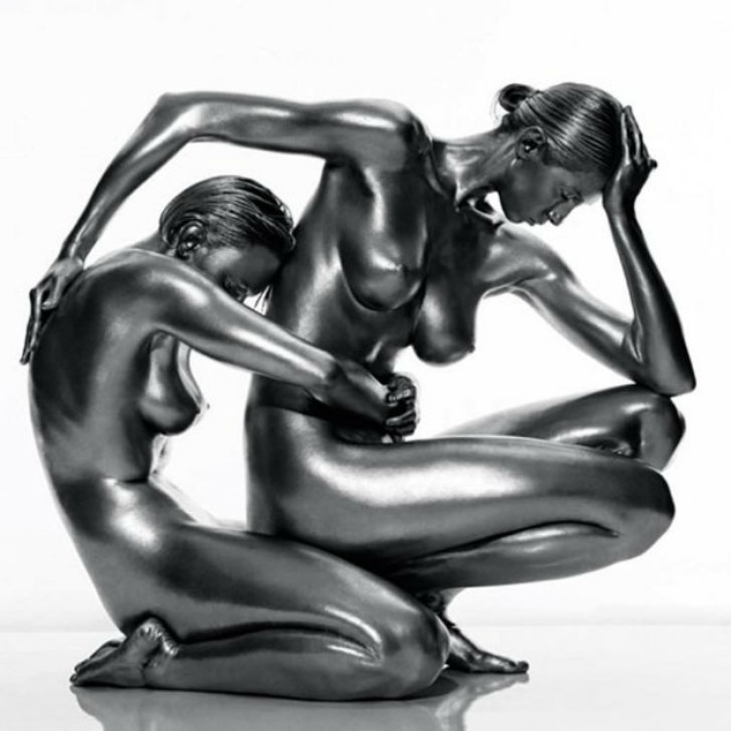 El camino plateado hacia el mundo del erotismo y la belleza El camino plateado hacia el mundo del erotismo y la belleza