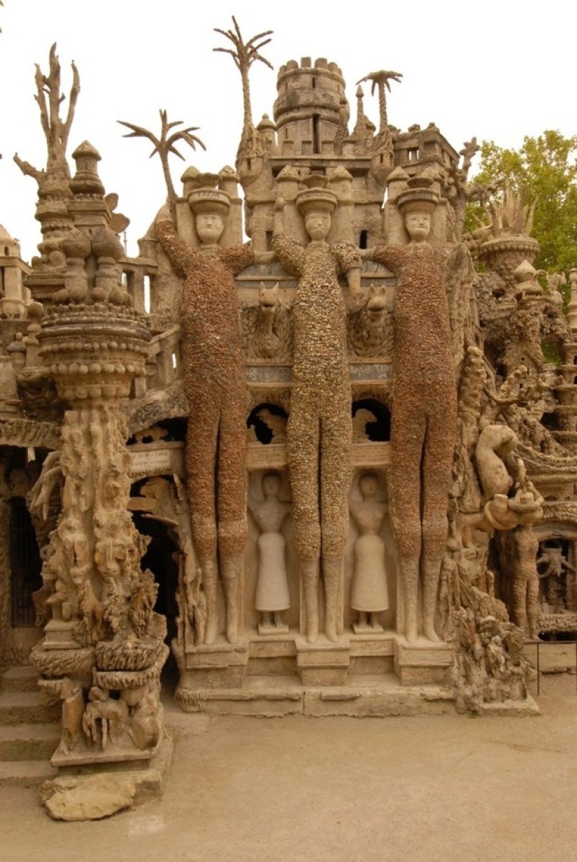 El cartero &quot;Palacio Ideal&quot; Cheval