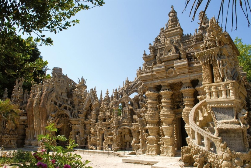 El cartero &quot;Palacio Ideal&quot; Cheval