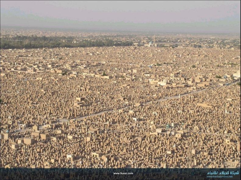 El Cementerio de los Gigantes de Wadi al-Salam - El Valle de la Paz El Cementerio de los Gigantes de Wadi al-Salam - El Valle de la Paz