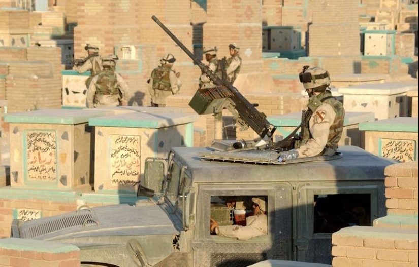 El Cementerio de los Gigantes de Wadi al-Salam - El Valle de la Paz El Cementerio de los Gigantes de Wadi al-Salam - El Valle de la Paz