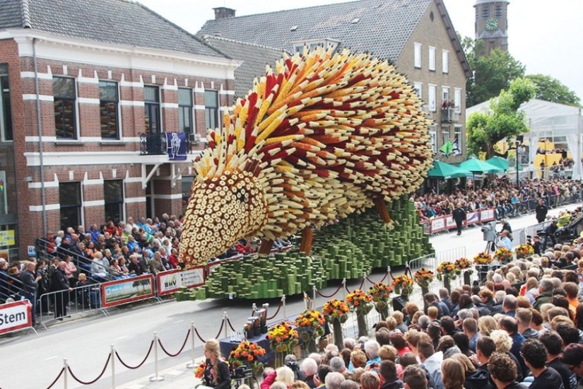 El desfile de flores más grande del mundo en Holanda dedicado a Van Gogh