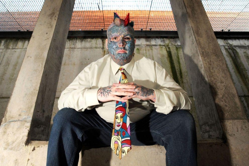 El hombre más tatuado de Gran Bretaña