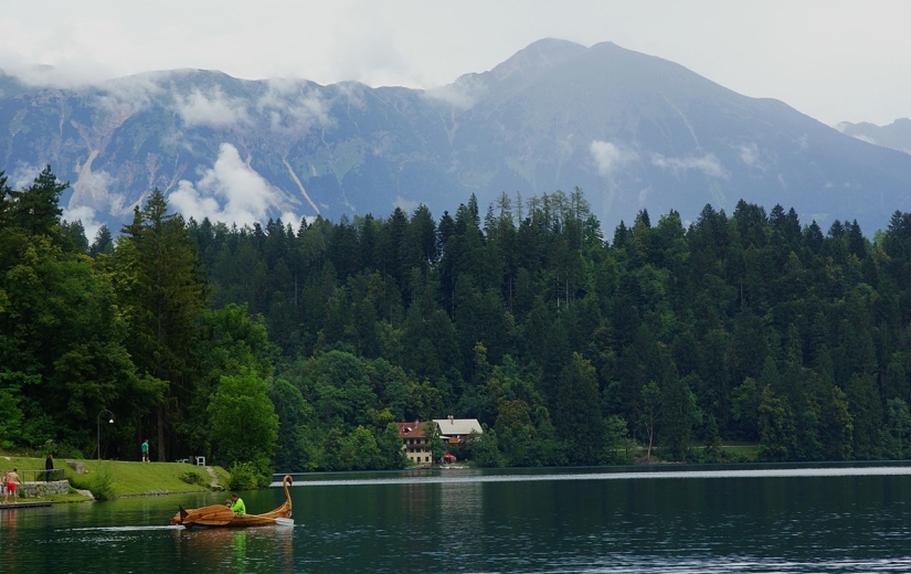 El lago Bled es el mejor lugar para los amantes de la paz y la tranquilidad.
