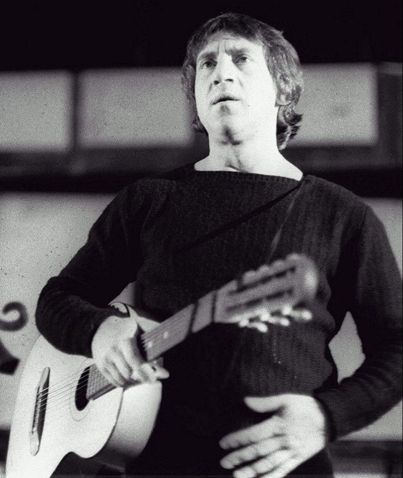 El mejor poema de Vladimir Vysotsky sobre la muerte. El mejor poema de Vladimir Vysotsky sobre la muerte.