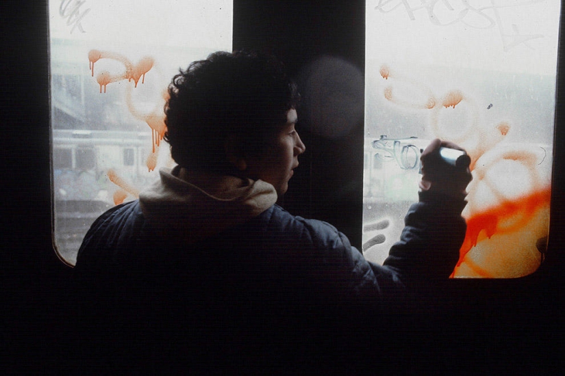 El metro y los viajeros de Nueva York en 1981 El metro y los viajeros de Nueva York en 1981