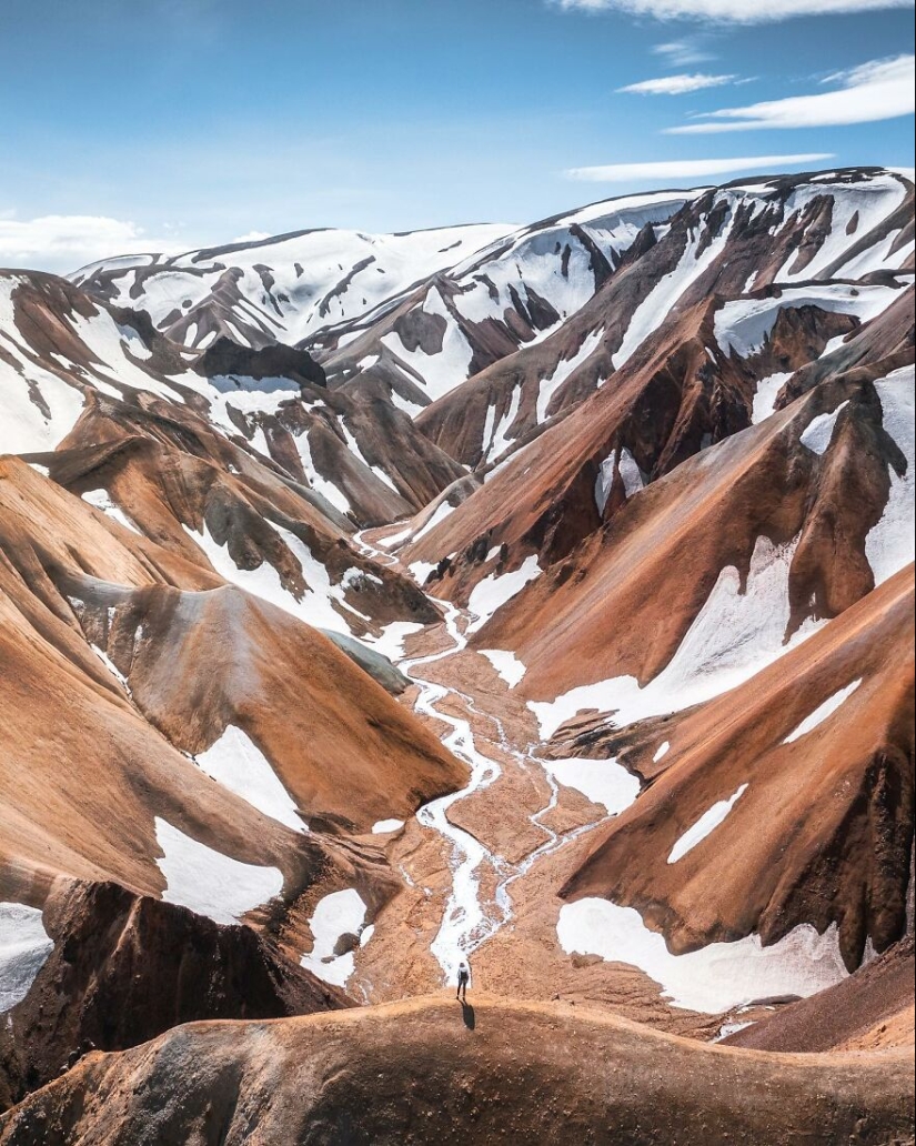 El piloto británico combina su amor por volar y la fotografía para capturar lugares hermosos del mundo El piloto británico combina su amor por volar y la fotografía para capturar lugares hermosos del mundo