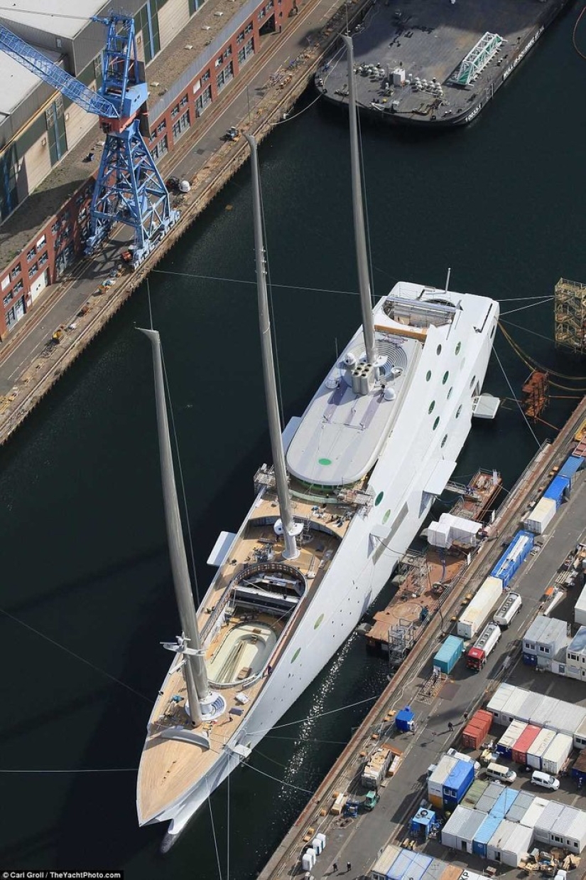 El yate de vela más grande del mundo del multimillonario Melnichenko por $ 400 millones El yate de vela más grande del mundo del multimillonario Melnichenko por $ 400 millones