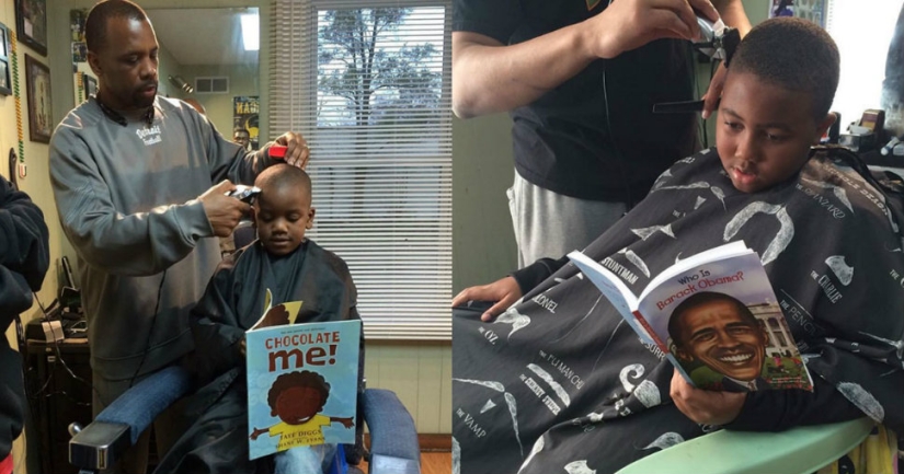 En esta barbería, los niños se cortan el pelo gratis si leen libros en voz alta durante el corte de pelo