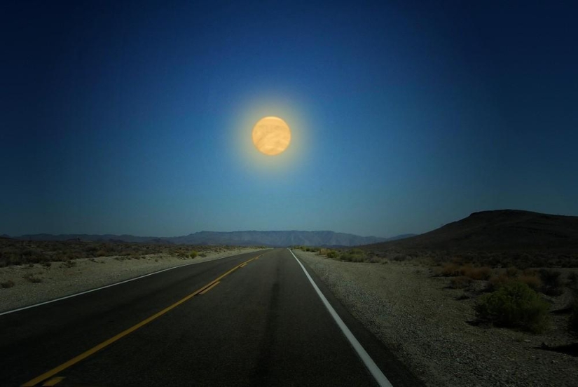 en lugar de la luna