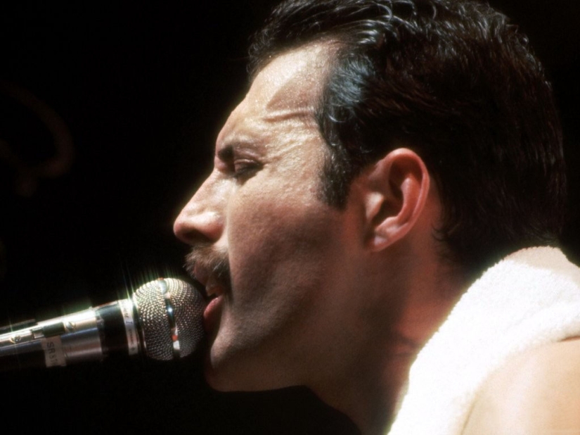 En memoria de Freddie Mercury