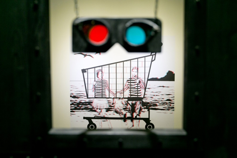 Eres libre: artistas callejeros contra la imposición de productos y servicios a las personas