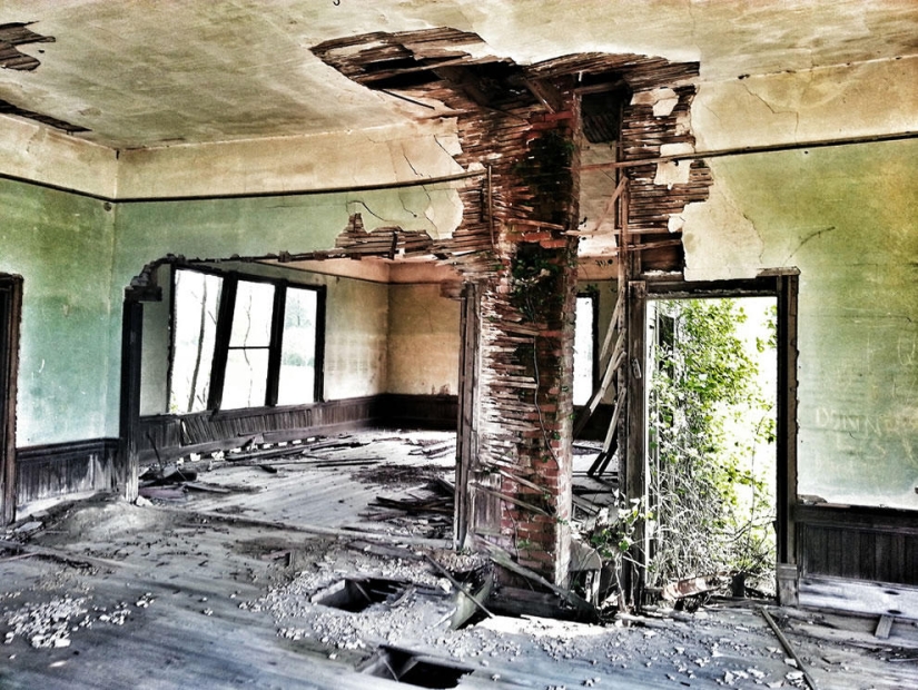 Escuelas y universidades abandonadas en todo el mundo Escuelas y universidades abandonadas en todo el mundo