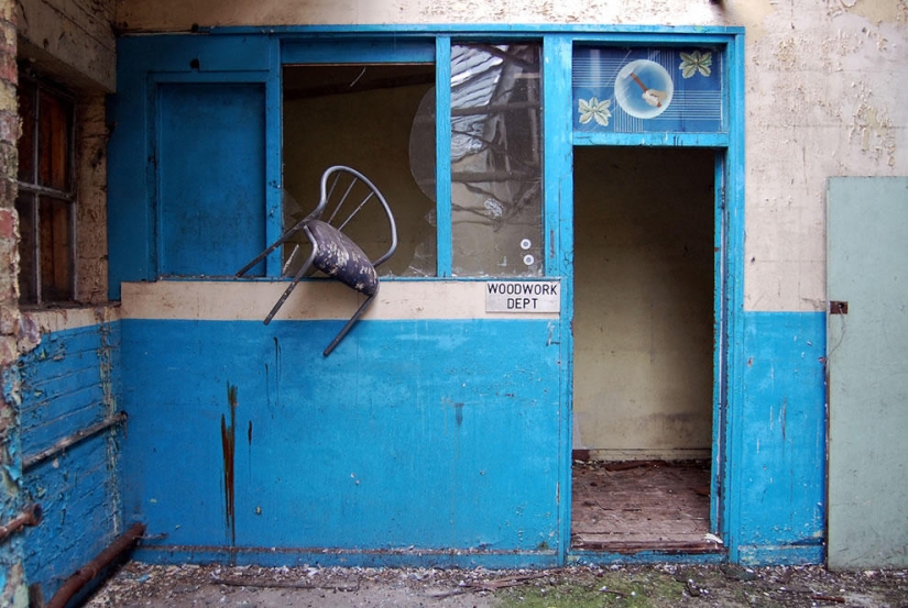 Escuelas y universidades abandonadas en todo el mundo Escuelas y universidades abandonadas en todo el mundo