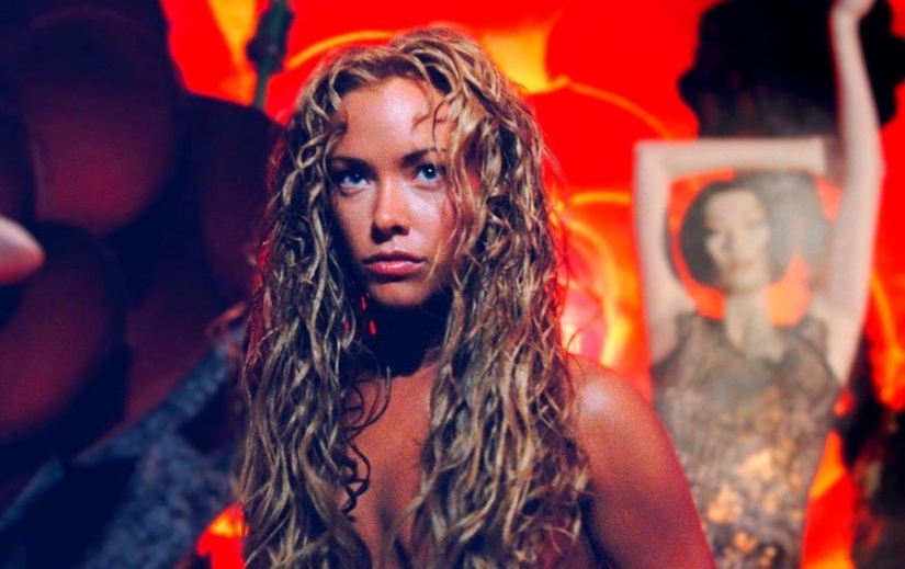 Especially dangerous: 9 of the most beautiful killer girls in the movie Especially dangerous: 9 of the most beautiful killer girls in the movie