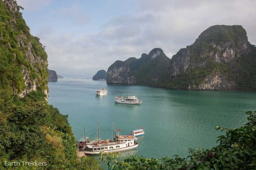 Esta familia vendió su casa y autos para viajar alrededor del mundo. Esta familia vendió su casa y autos para viajar alrededor del mundo.
