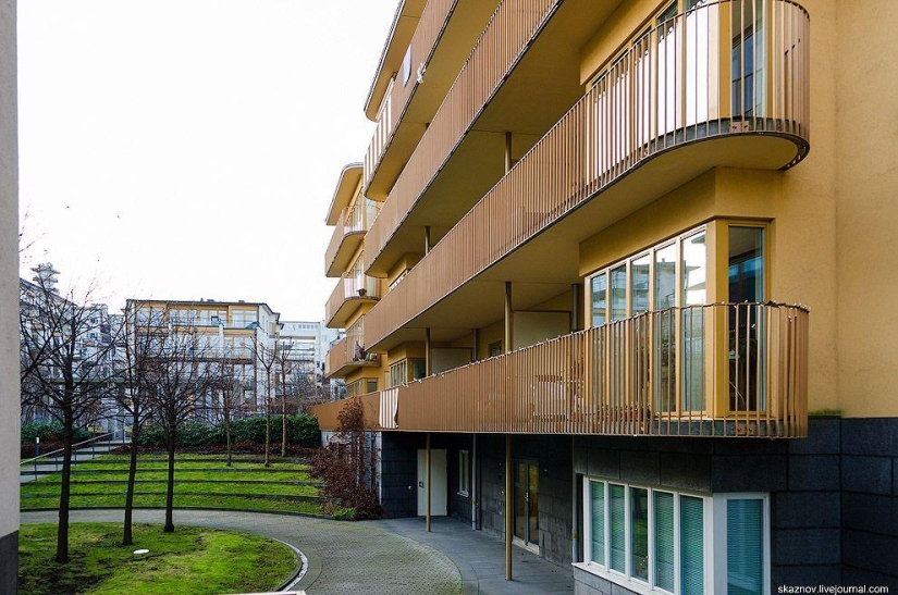 Estocolmo. Hammarby Sjöstad: un barrio ecológico en el sitio de una zona industrial abandonada Estocolmo. Hammarby Sjöstad: un barrio ecológico en el sitio de una zona industrial abandonada