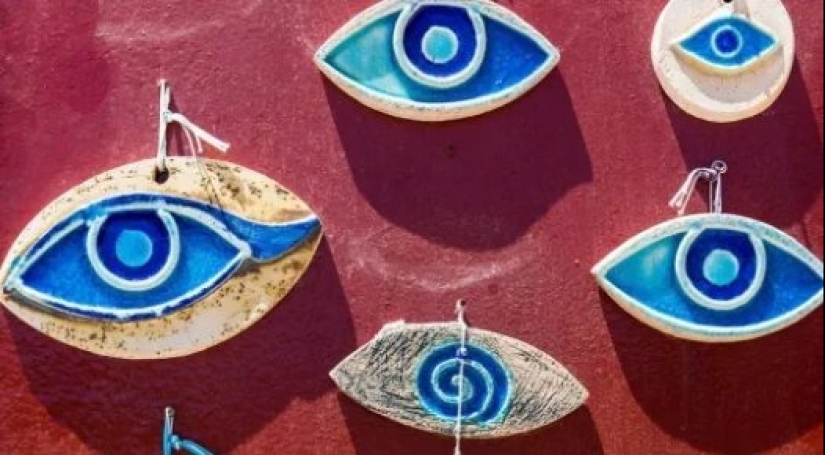 Everyone has seen this Turkish souvenir. Do you know what it really is?