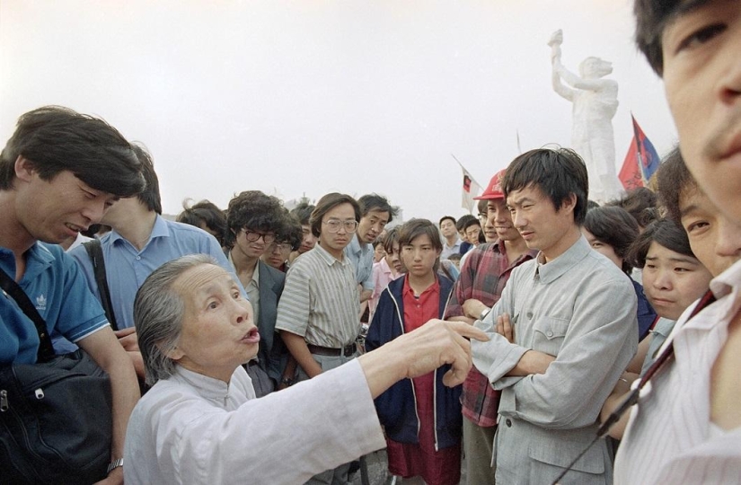 Execution of demonstrators in Tiananmen Square 25 years ago