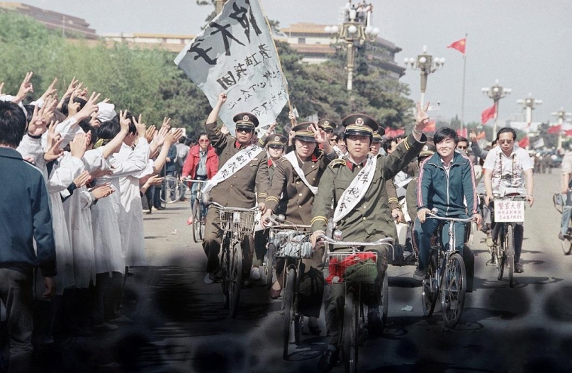 Execution of demonstrators in Tiananmen Square 25 years ago