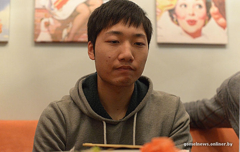 Experiment: a real Japanese tried real Gomel sushi