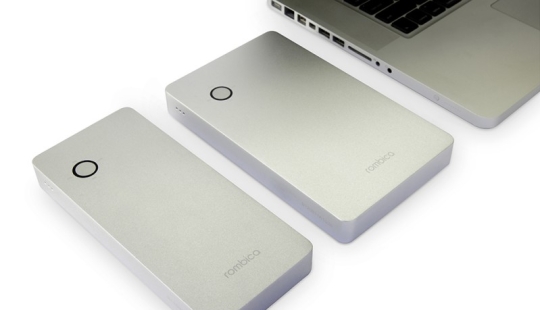 External Batteries… designed for Apple
