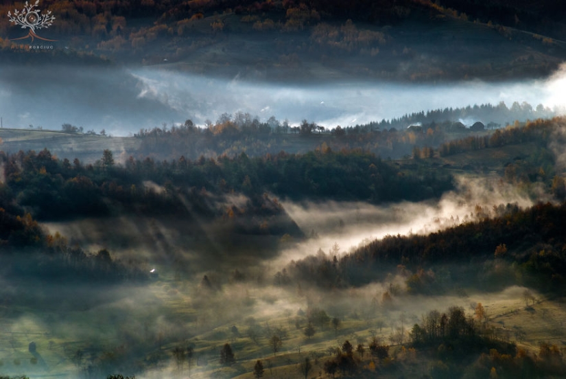 Fabulous autumn photos from Romania taken on camera for just $250