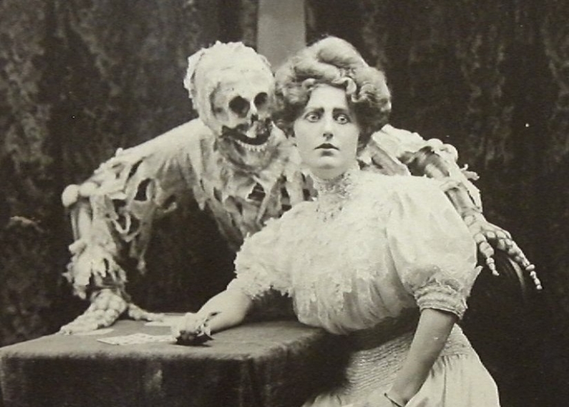 Fantasmas: valores británicos tradicionales