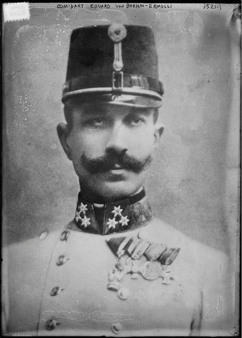 Fascinating and frightening "live photos" from the archives Fascinating and frightening "live photos" from the archives