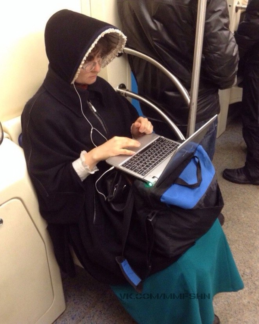Fashionable people of the Moscow metro